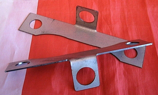 Rover SD1 Front Lower Suspension Steering Arm Lock Tabs Near & Off Side CRC438