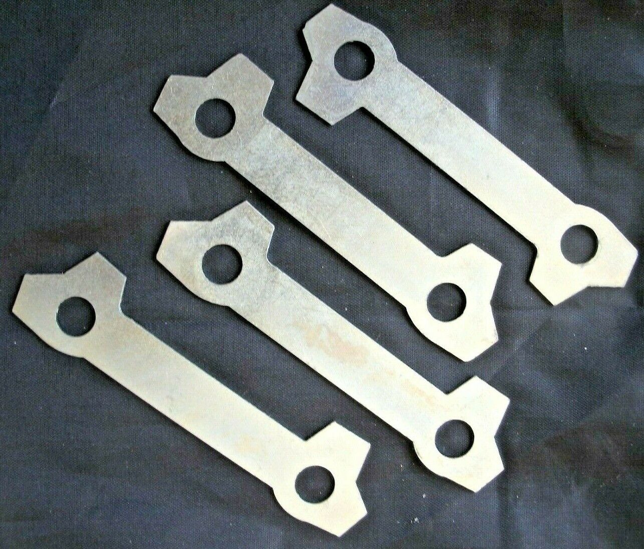 New Ford CORSAIR V4 & 4 Cylinder Set Of 4 Engine Mount Lock Tabs 6C023