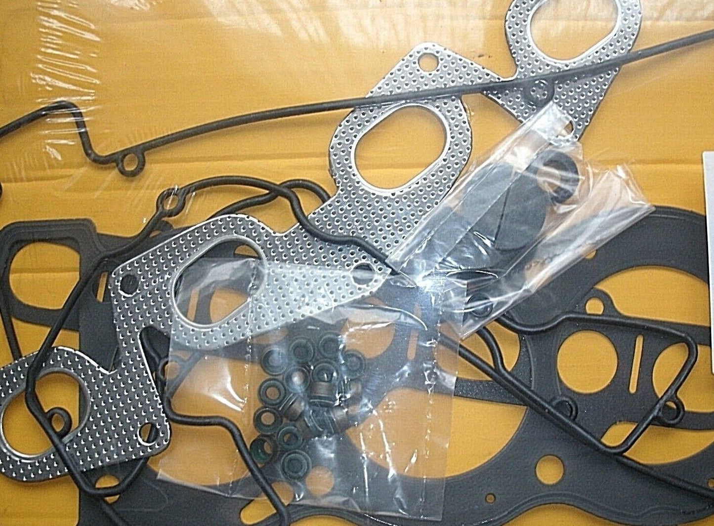 NOS BMW 325i - 1985 On 525E - 1983 On 6 Cylinder Head Gaskets set