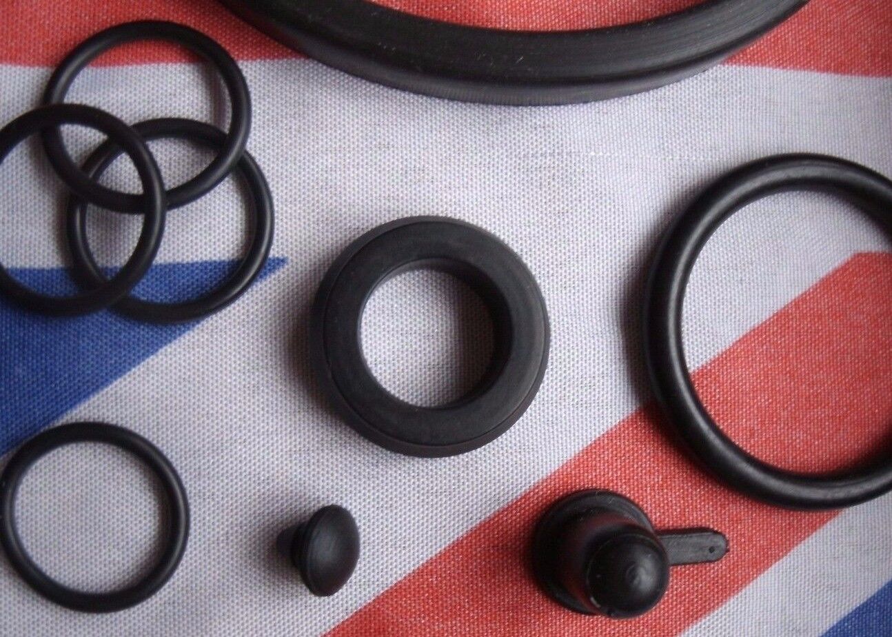 ROVER P6 2000 2200 3500s SP2538 REAR BRAKE CALIPER CAR SEAL KIT1966 to 1977