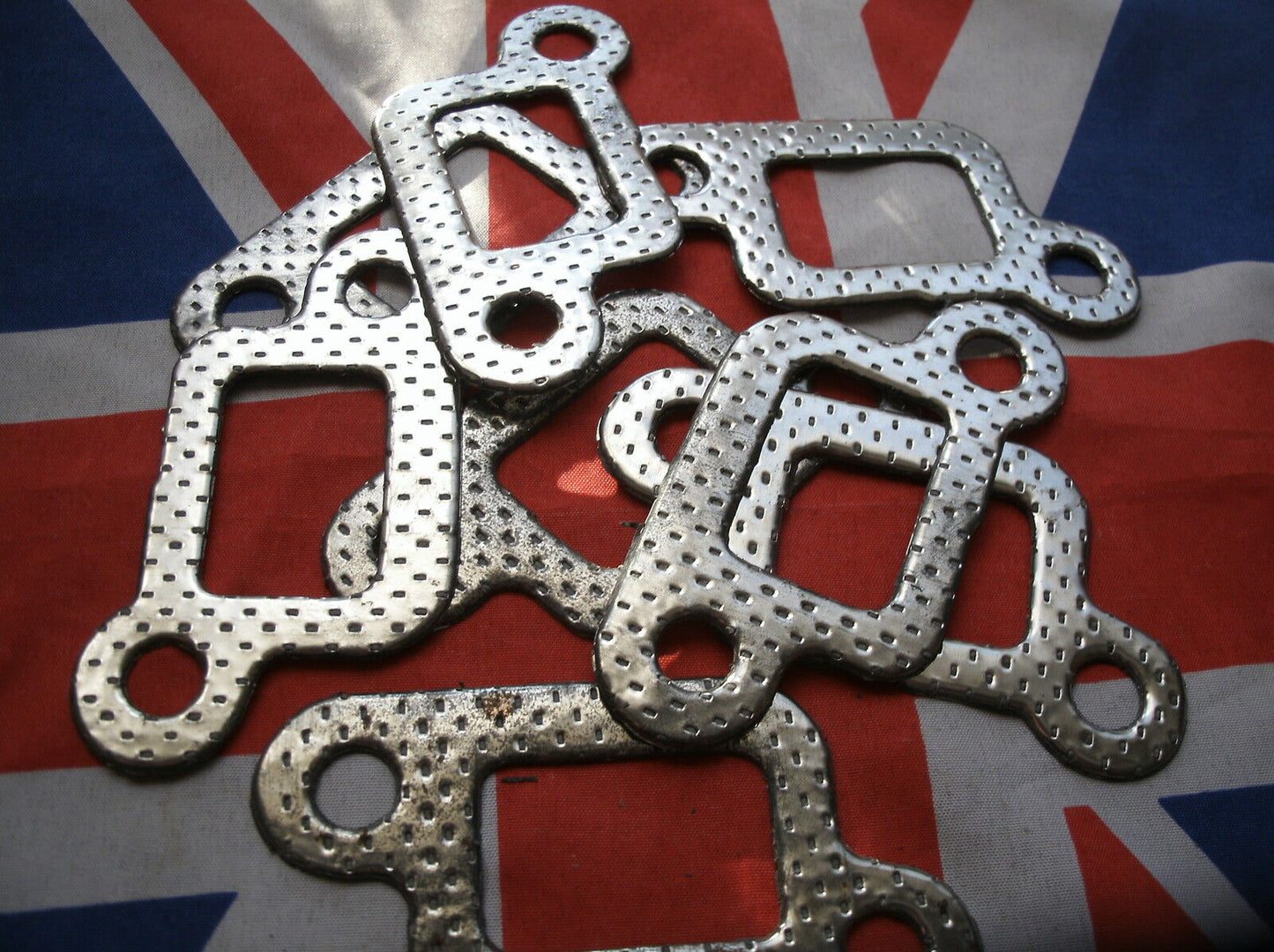 RANGE LAND ROVER V8  EXHAUST MANIFOLD GASKETS FULL SET 8 ONE KIT