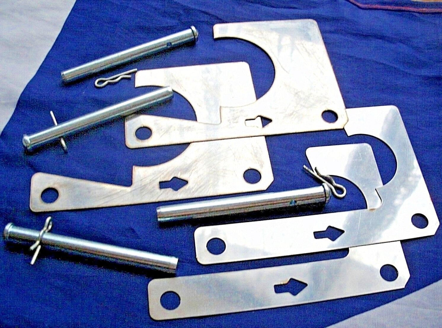 One New Set Of Rover P6 V8 Front Brake Caliper Anti Rattle Shims & Pin Kit