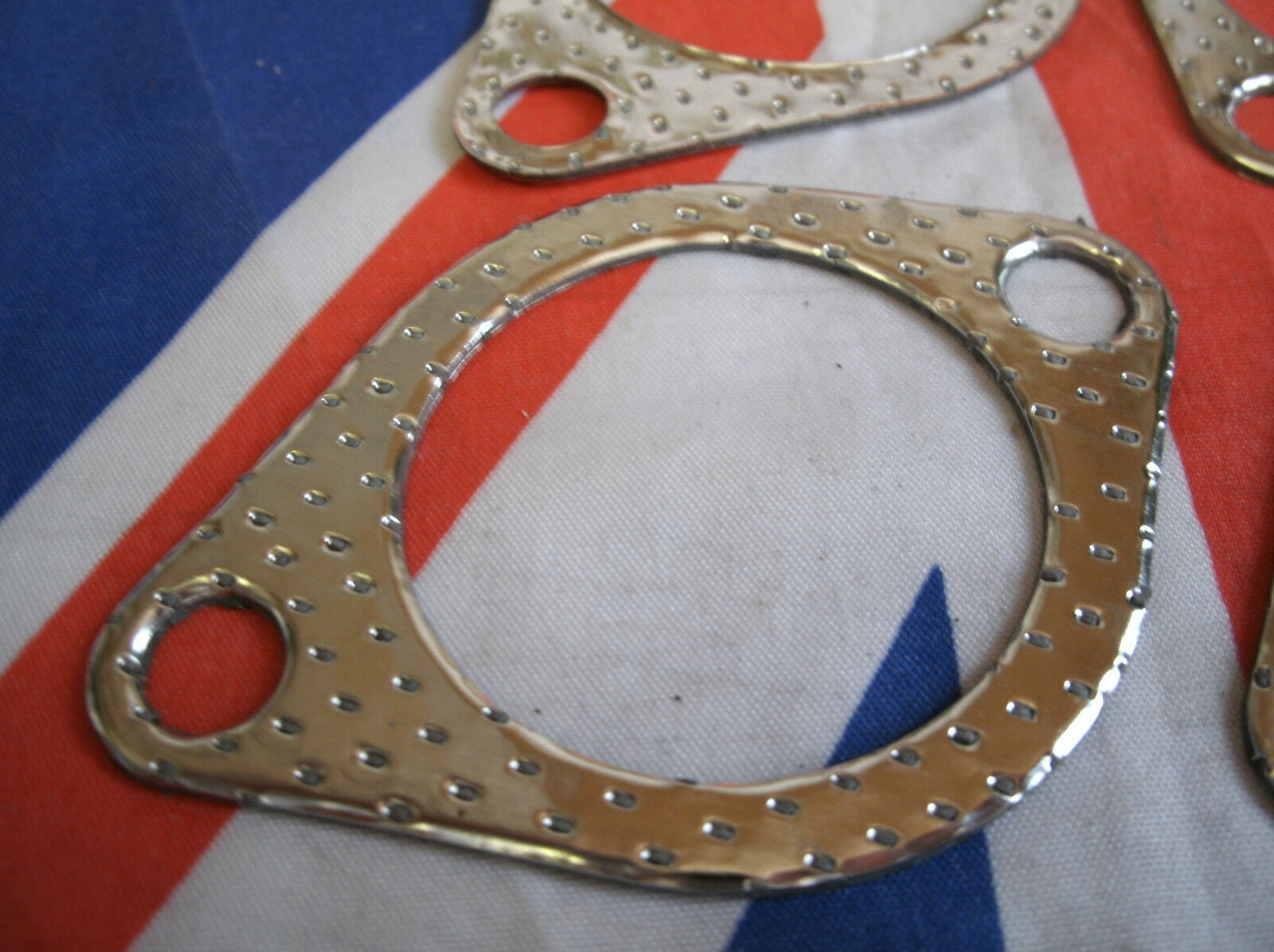 ONE SET for Saab V4 Essex type exhaust pipe gasket as original.