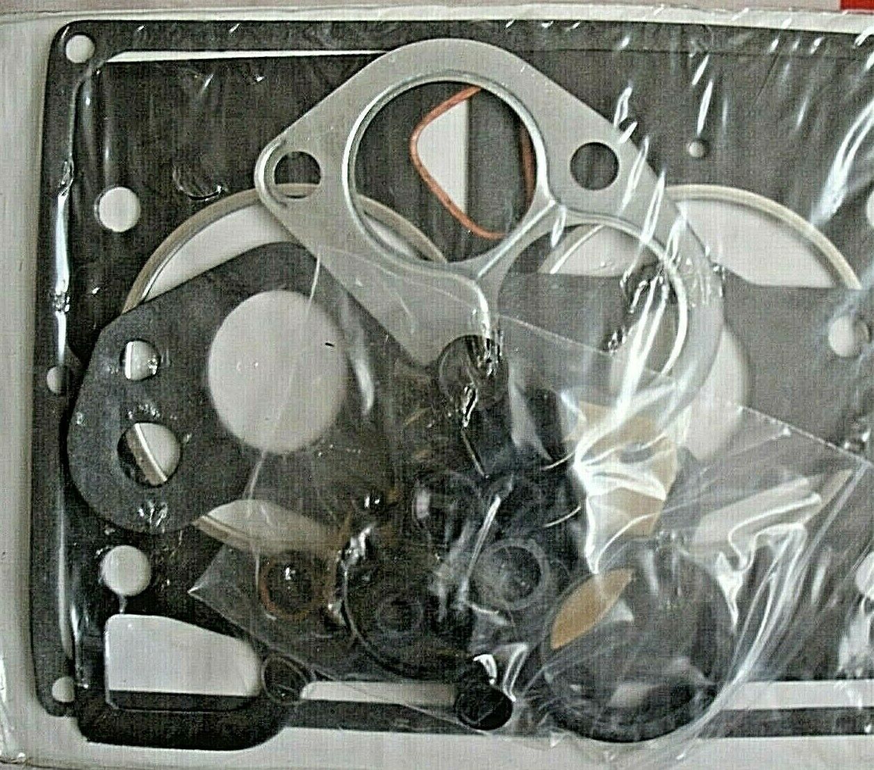 One nos Head Gasket Set For Rover SD1 6 Cylinder 2.3 & 2.6 1977 to 1987 DE630