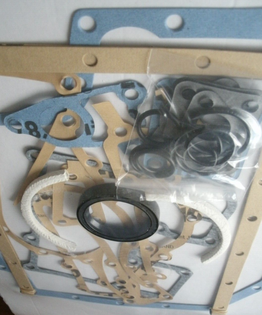 One Jaguar Daimler V12 5.3 & 6 Litre Bottom End Gasket Set OR Conversion Set 831