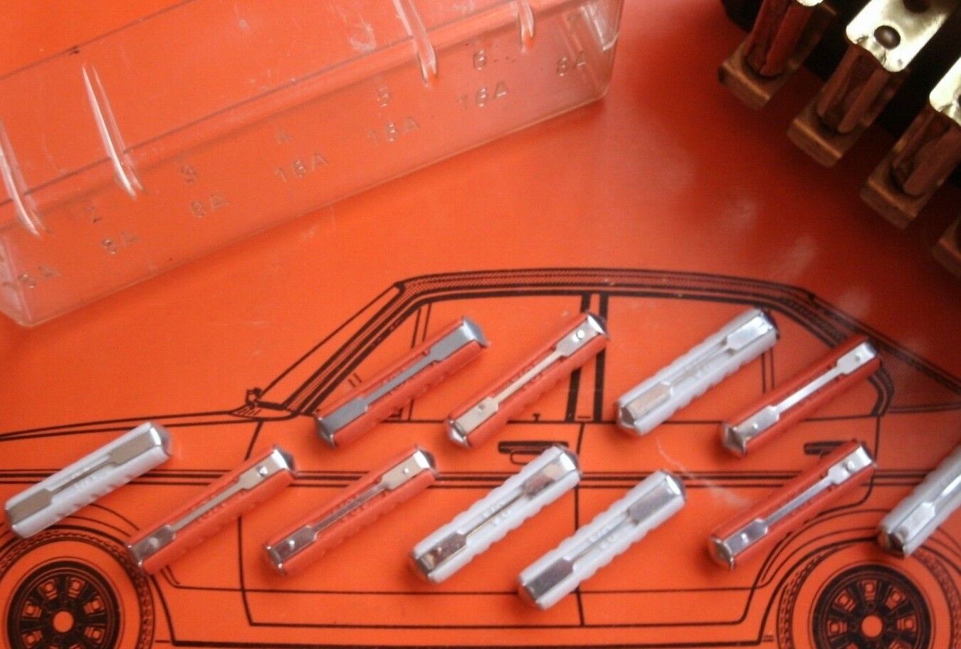 New FORD Escort MK 2 Replacement Continental Ceramics Fuses Set Of 11 Total.