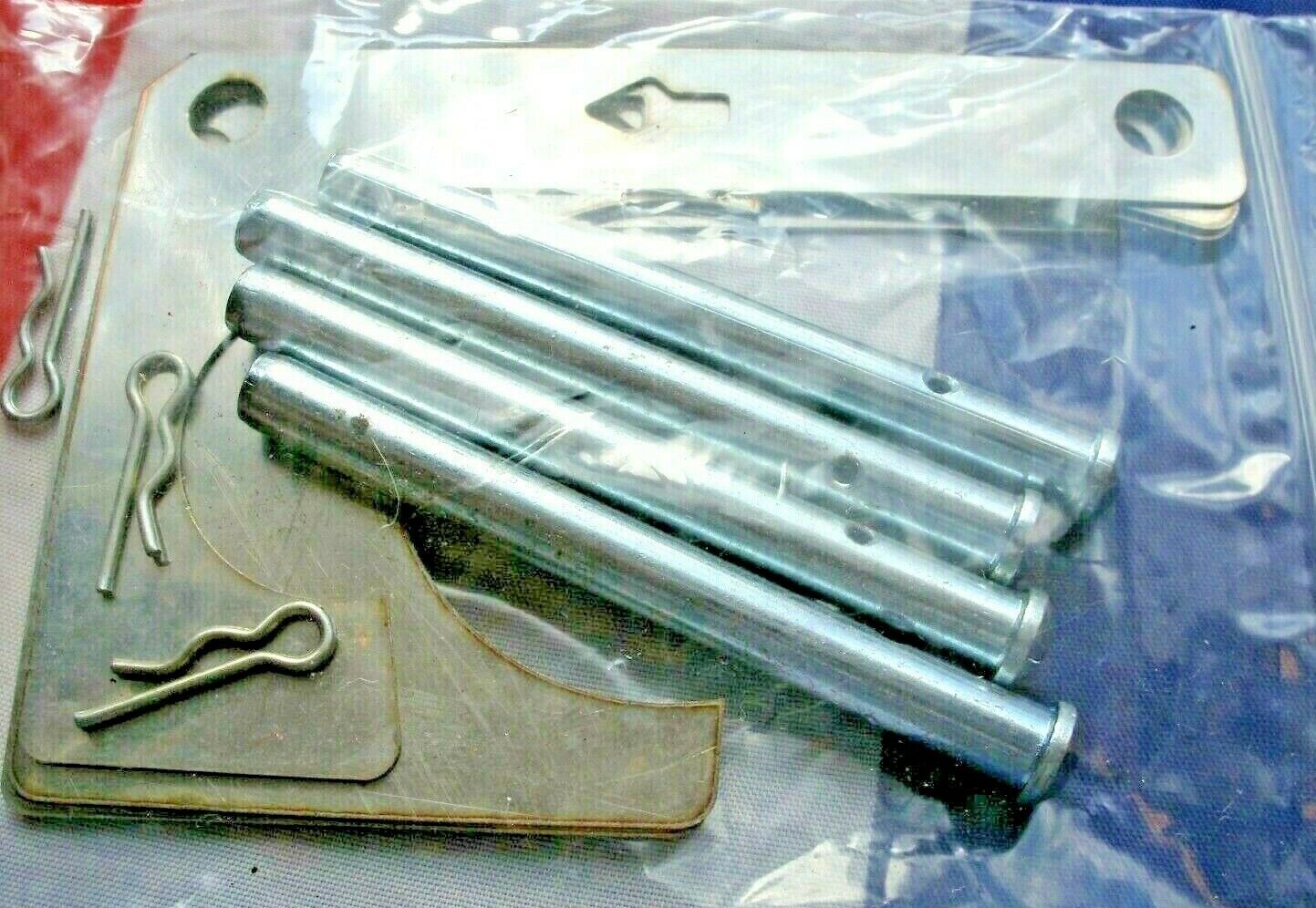 NEW XJ6 JAGUAR 3 LITRE XJ6 2.8 & 4.2  PAD PIN & ANTI RATTLE SHIMS KIT 1967 - on