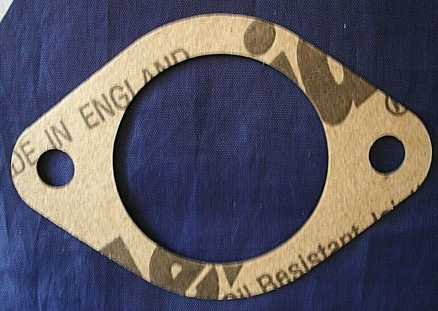 One New DBS V8 Aston Martin Improved Header Tank Gasket now 1.5m as 080 003 0110