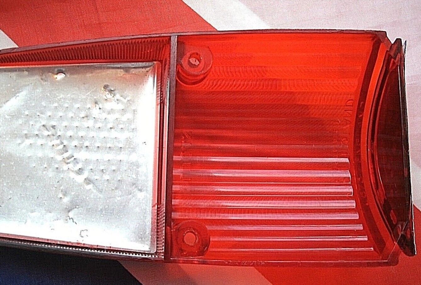 NOS ONE ROVER P6 2000 3500 REAR LAMP LENS S1 MODELS LUCAS L673