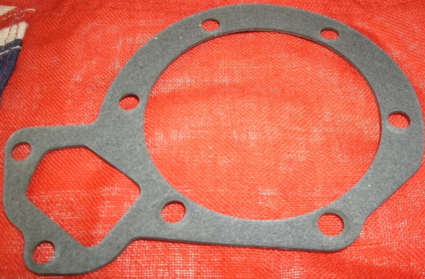 ROVER P4 60,75,90 & 105 4  & 6 CYLINDER NEW CORK WATER PUMP GASKET 1950 to 1959