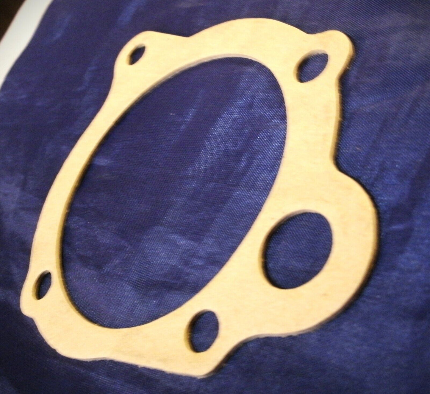 1 NEW MGA & MGB GT & ROADSTER 1.8 IMPROVED QUALITY 1.5M THICK WATER PUMP GASKET